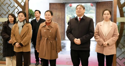 東華理工大學黨委副書記、校長羅仙平率隊來我縣調研